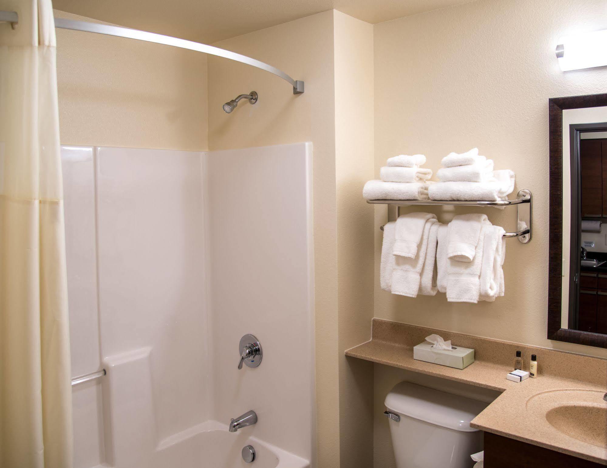 Hotel My Place - Sioux Falls, Sd 2*