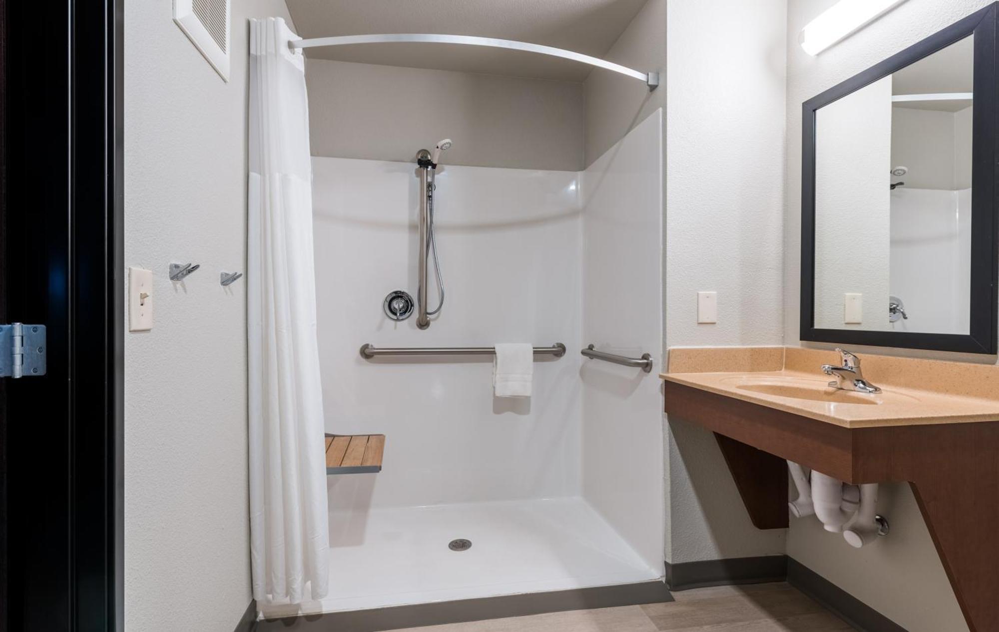 My Place - Sioux Falls, Sd Hotel 2*