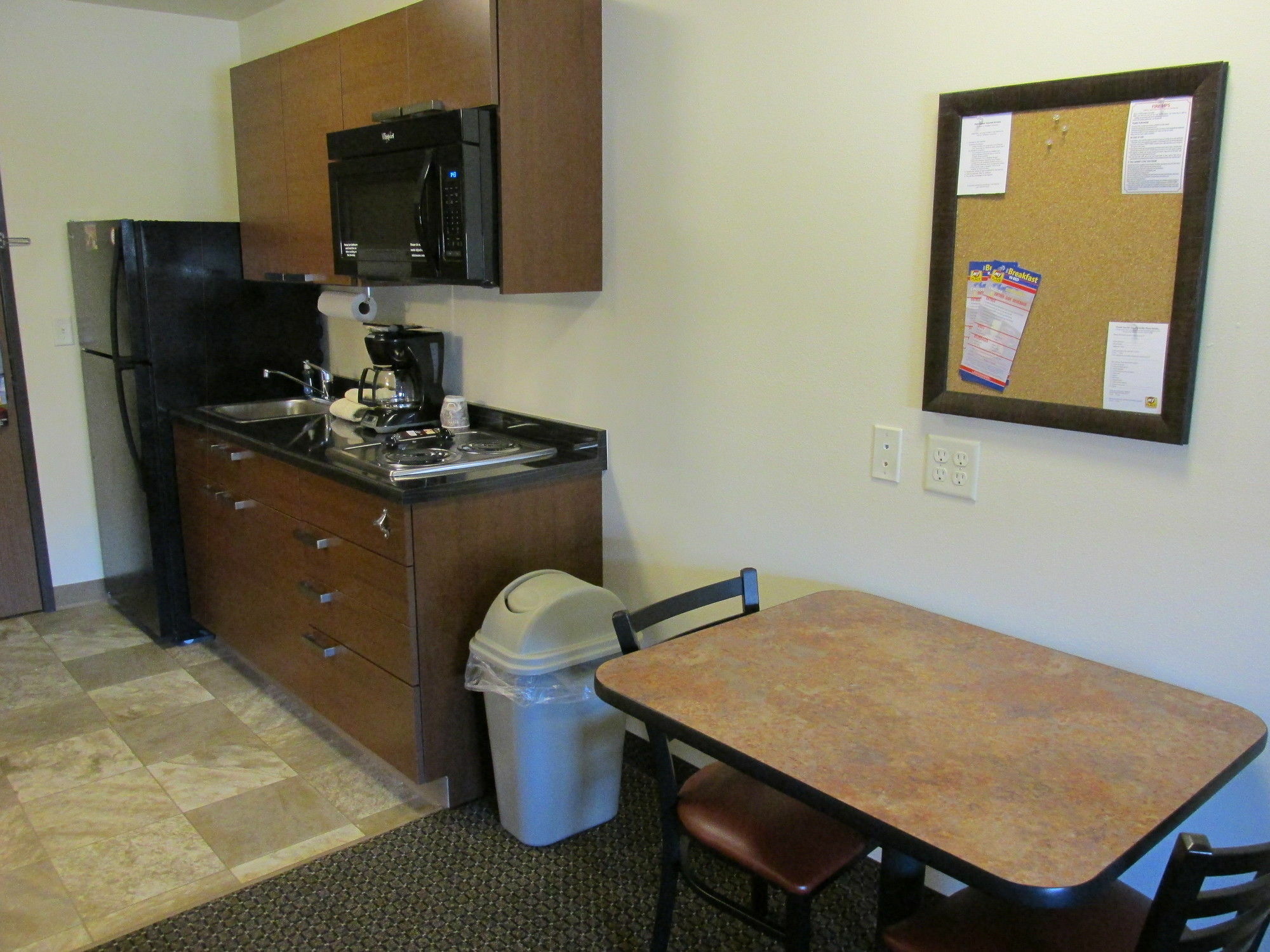 Hotel My Place - Sioux Falls, Sd 2*