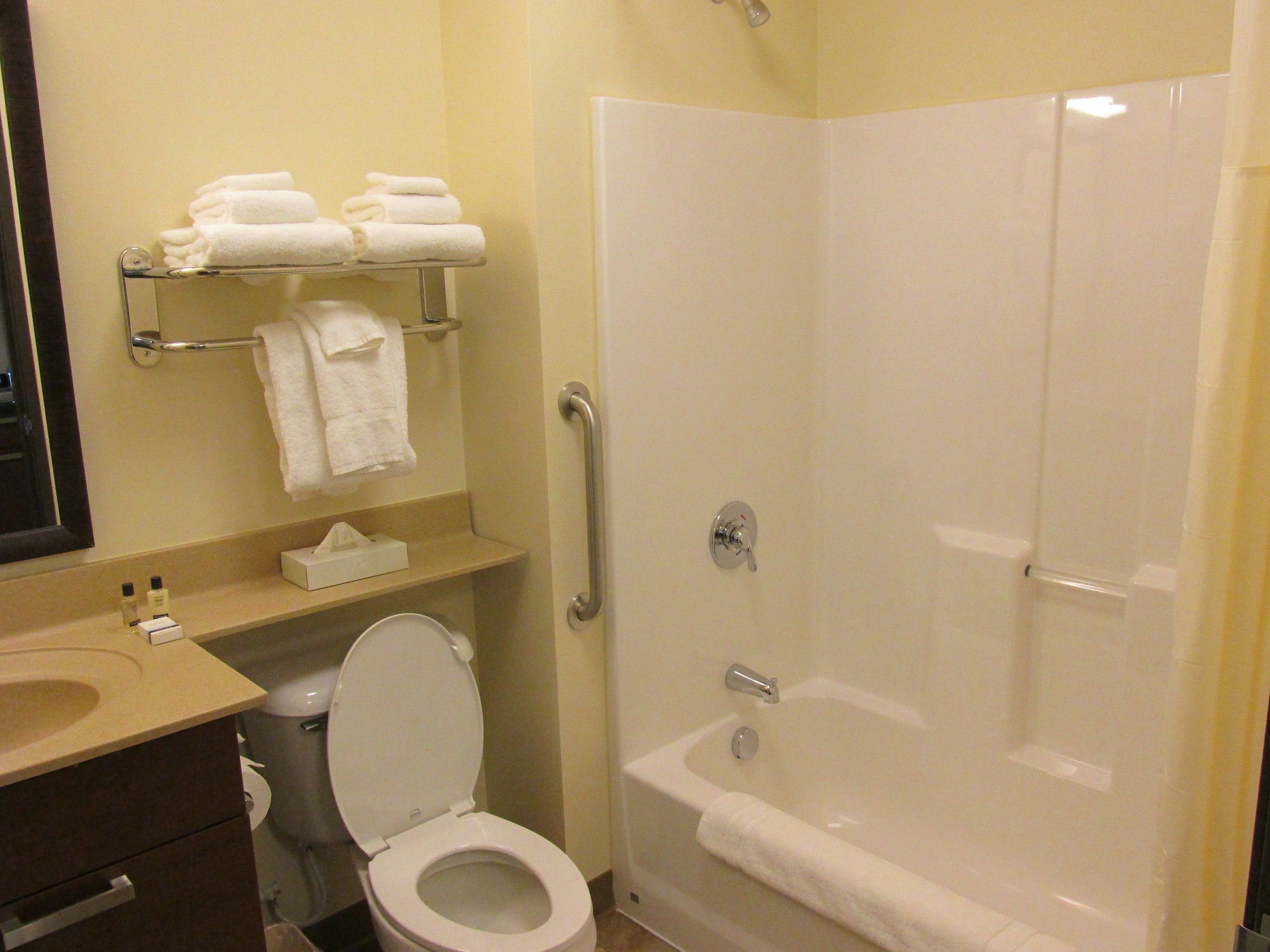 Hotel My Place - Sioux Falls, Sd 2*